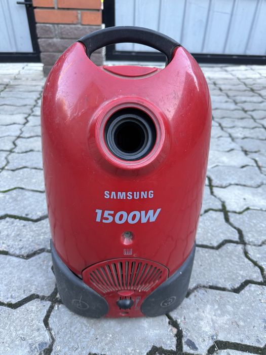 Пылесос Самсунг.