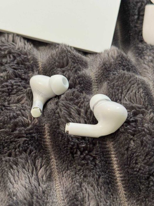 Оригінал як нові airpods pro 2