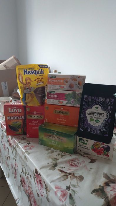 Duży zestaw herbat Premium (Twinings, Loyd, Gunpowder Bio) + kakao Nesquik gratis