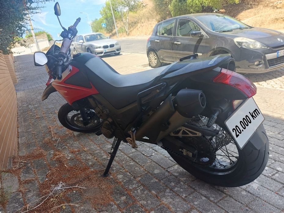 Vendo XT660 x 20000klm