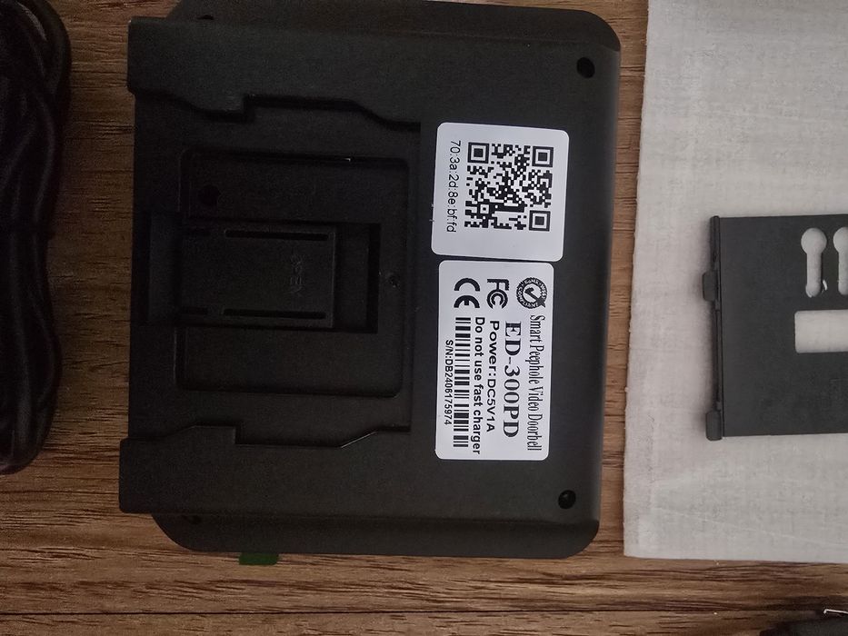 Oculo com camara e ecrã para portas