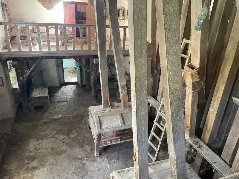 ПРОДАЖ - Нежитлове приміщення млина, площею 320,1 кв.м. с.Ридомиль