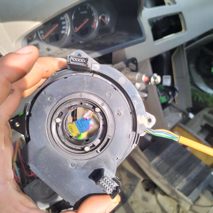 Шлейф руля, датчик SAS  volvo xc90 , xc70,v70,s60,s80