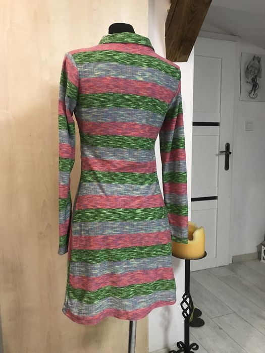 Elegancka sukienka Zara rozmiar S stan bdb