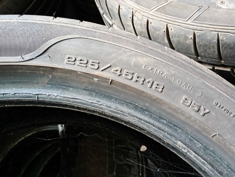 Opona letnia 225/45r18 Sava UHP2