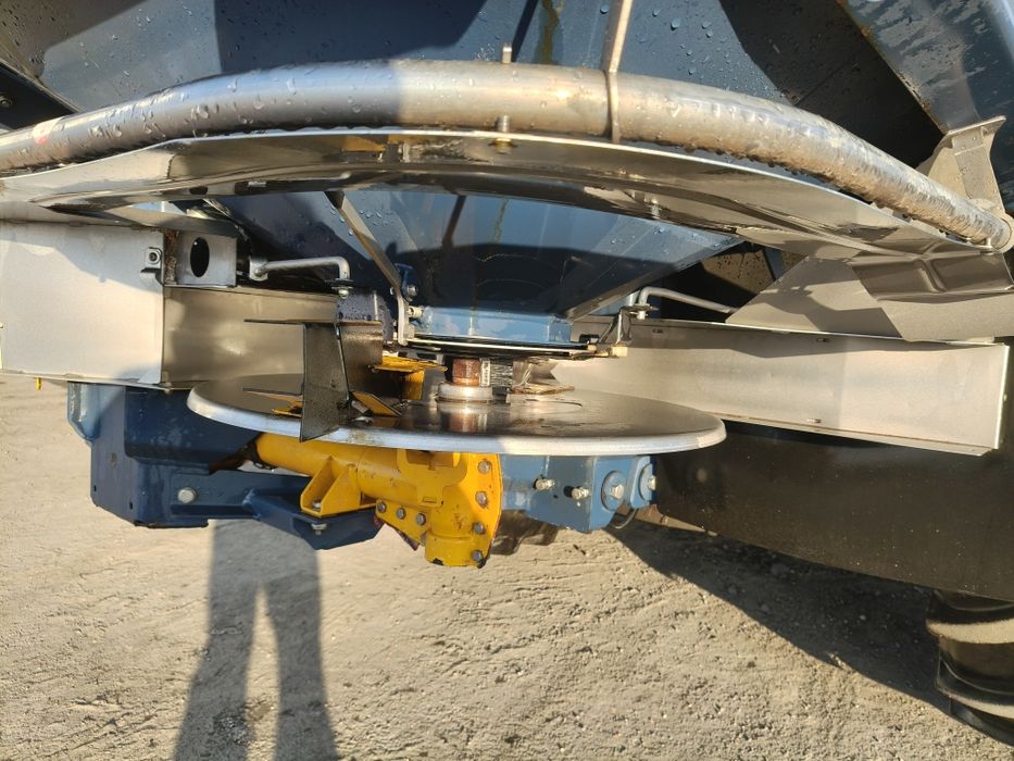 Rozsiewacz nawozu Bogballe M2W