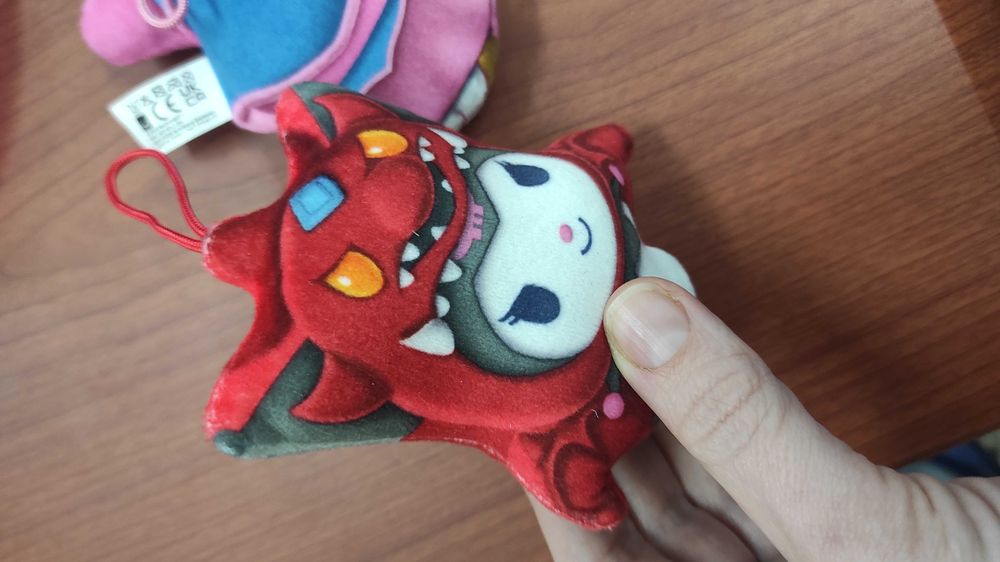 М'яка іграшка брелок Mcdonald's Hello Kitty and friends