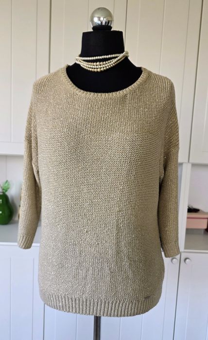 Swetr ze złotą nitką Mohito złoty L 40