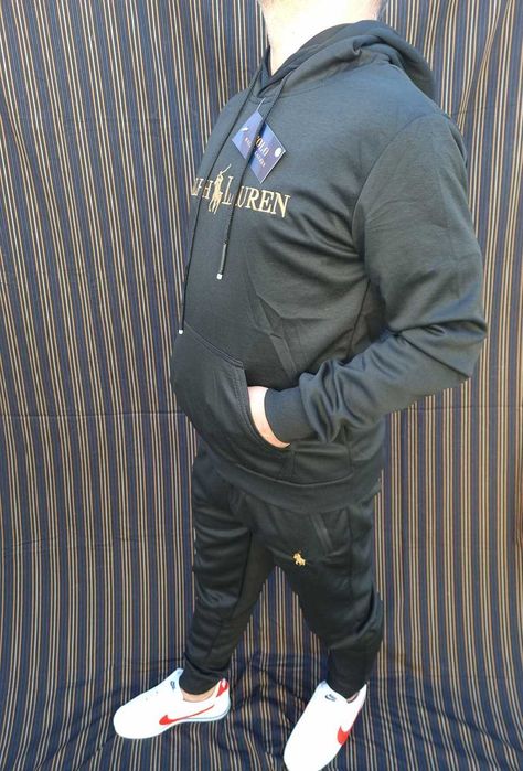 Fato de treino nova estação todo bordado