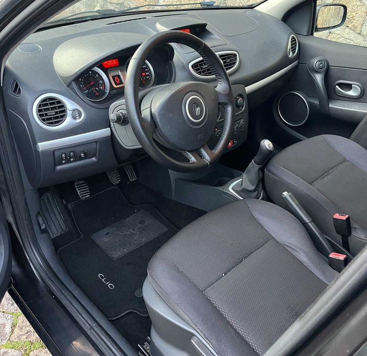 Renault Clio Break 1.2 16v Dynamique S