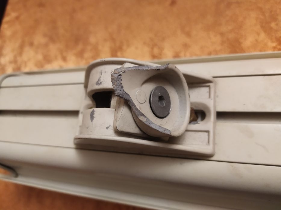 CAMERA APER VACC-1570N z obiektywem 13038D