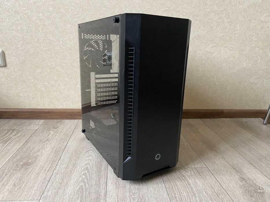 Корпус GameMax стан нового для комп'ютера