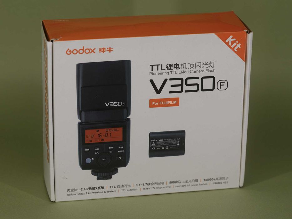 Lampa błyskowa Godox V350F do fuji.