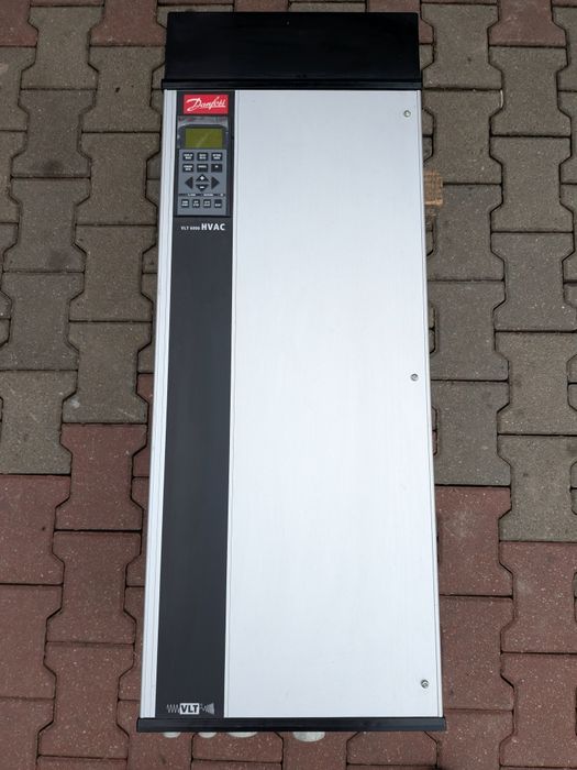 Falownik Danfoss Vlt 6000 Vlt 6042 30kW 22kW 43,8kVA 61A