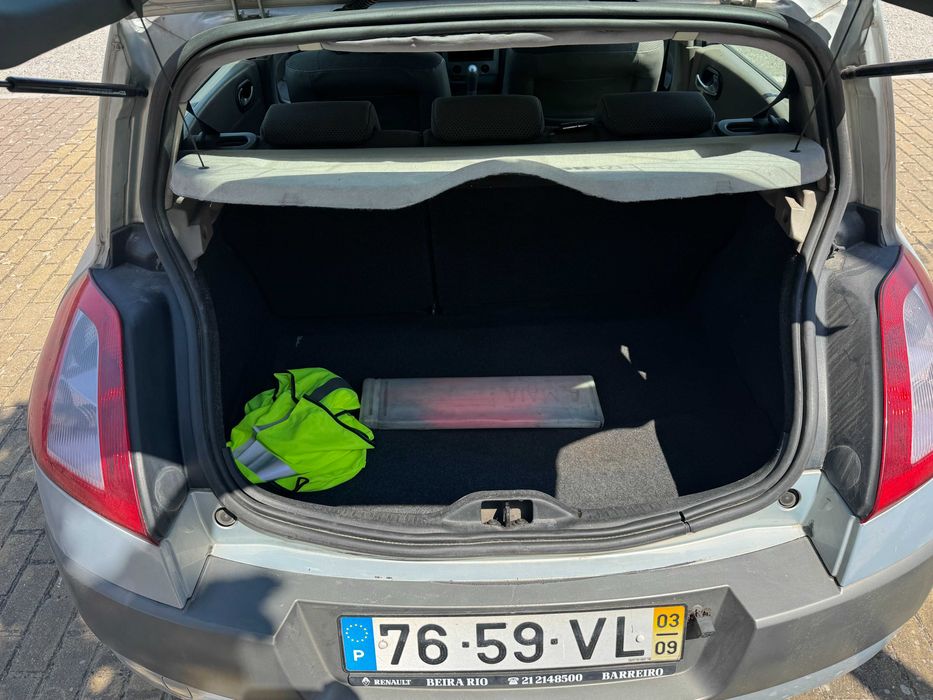 Renault Megane 1.5 Dci - Ar Condicionado