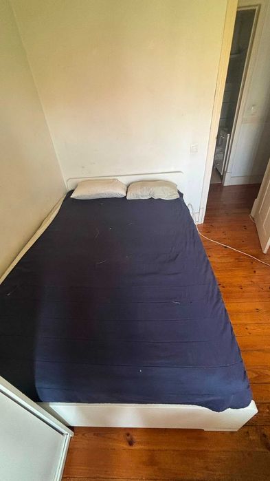 Vendo Estrado de cama de casal