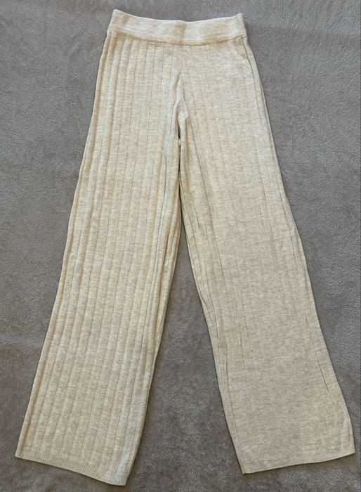 Теплі вʼязані штани