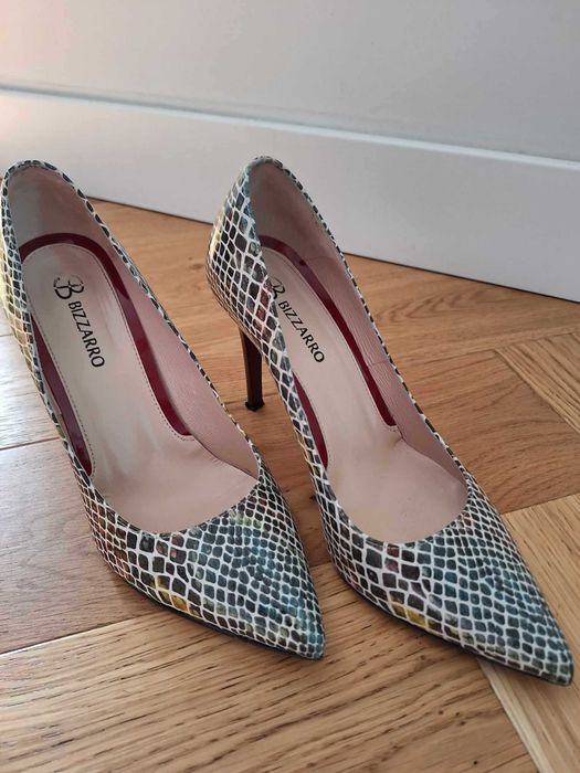 Buty Bizzarro czółenka