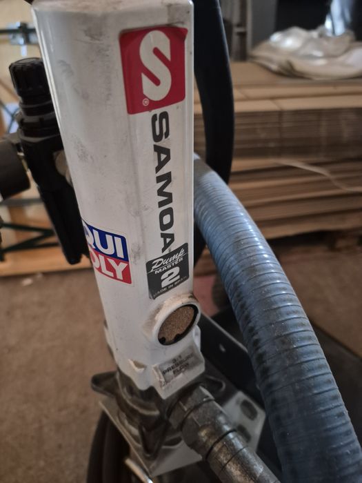 Wózek na beczki olejem Firmy SAMOA