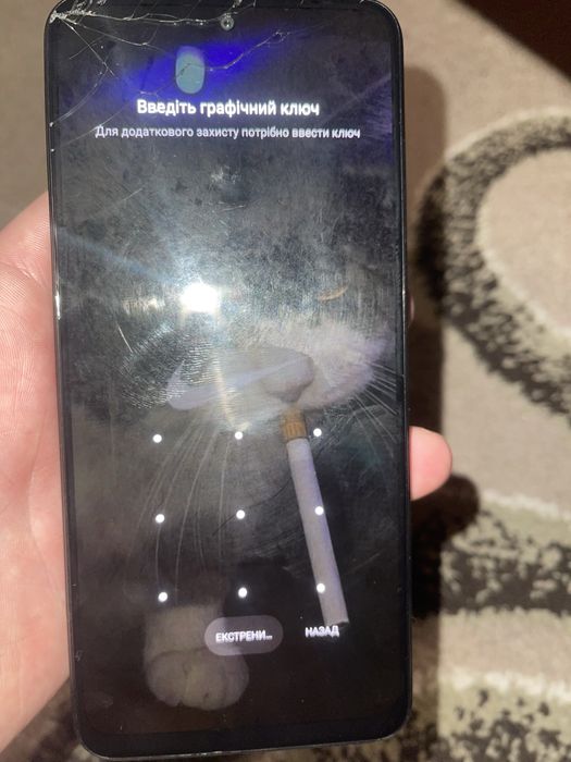 Продам тебефон ксіомі