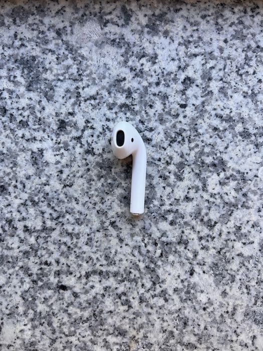 AirPods 2.ª Geração (Auricular Esquerdo)