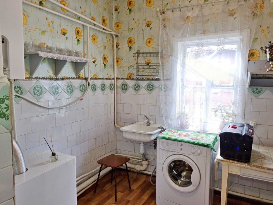 Частина будинку 58м2 зі зручностями в житловому стані вул. Любечська