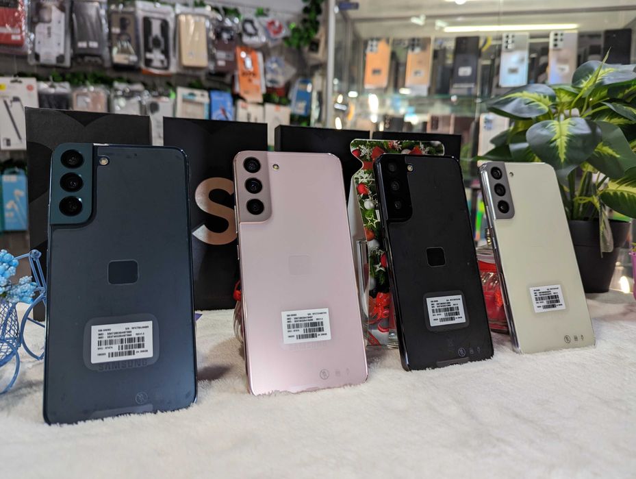 Samsung S 22 новий