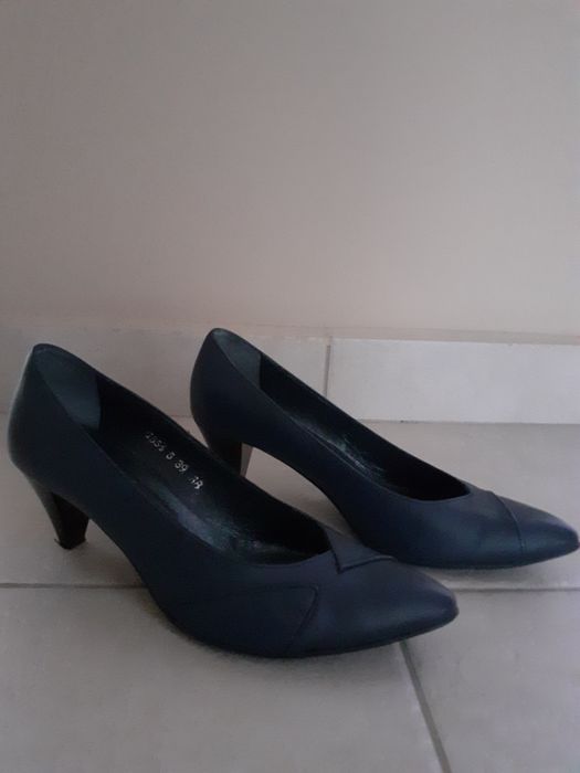 Skórzane buty damskie rozmiar 38 ,kolor granatowy