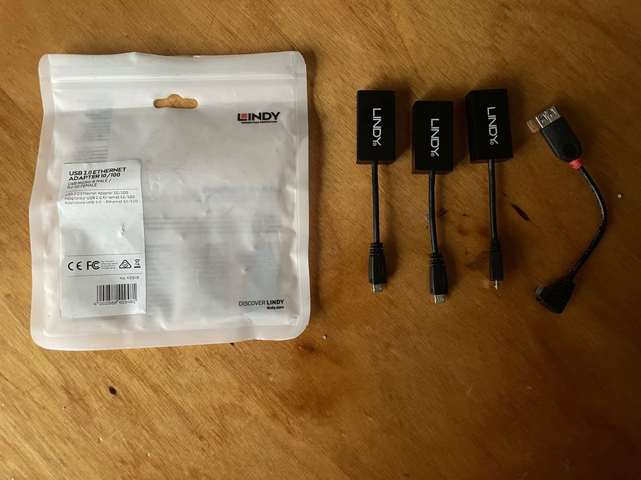 Adaptadores Ethernet USB 2.0 da marca Lindy