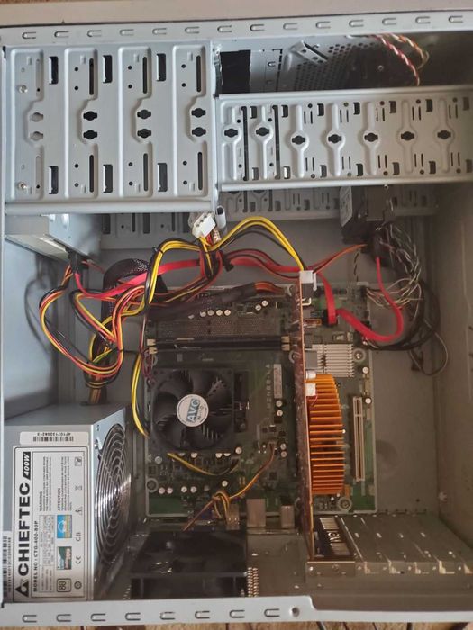 AMD Phenom II X4 Black Edition 965 + мамка!