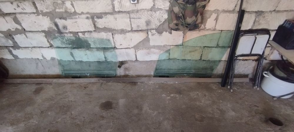 Двері праві на сценік 3