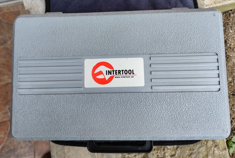 Пістолет пневматичний заклепочник INTERTOOL PT-1304