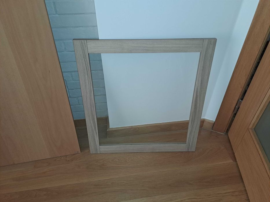 SINDVIK door with hinges like new
