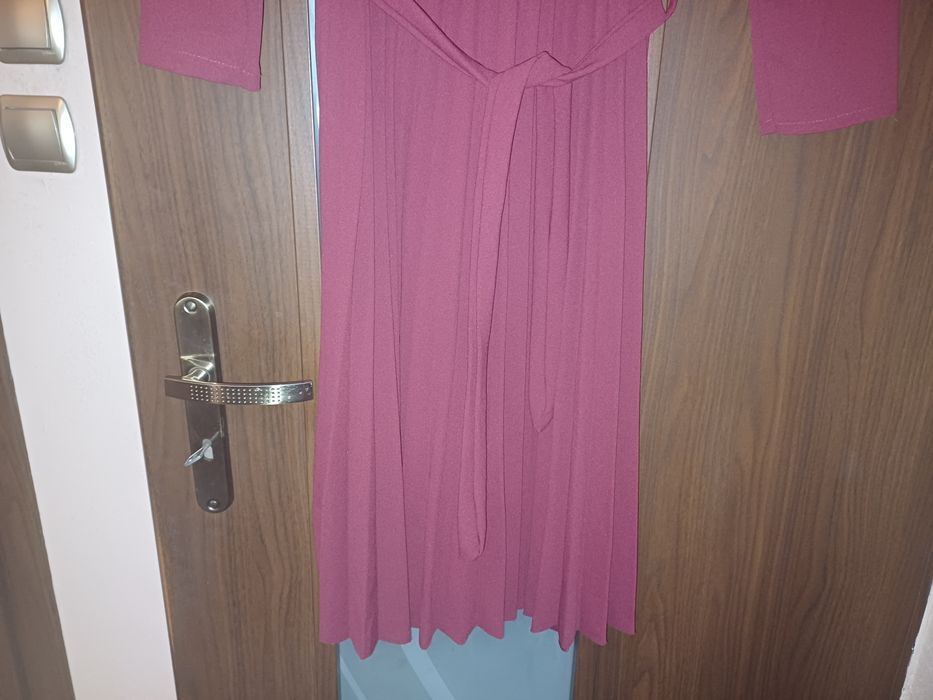 Sukienka solejka bordowa midi 38/40 (M/L) - Moda Włoska