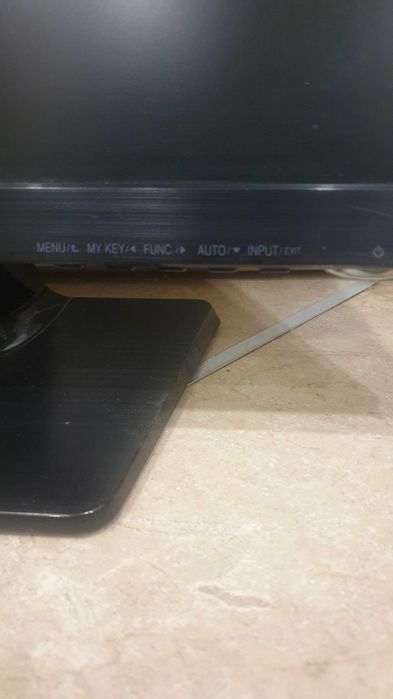 Монитор 19" LG Electronics 19EN33S-B смотрите описание