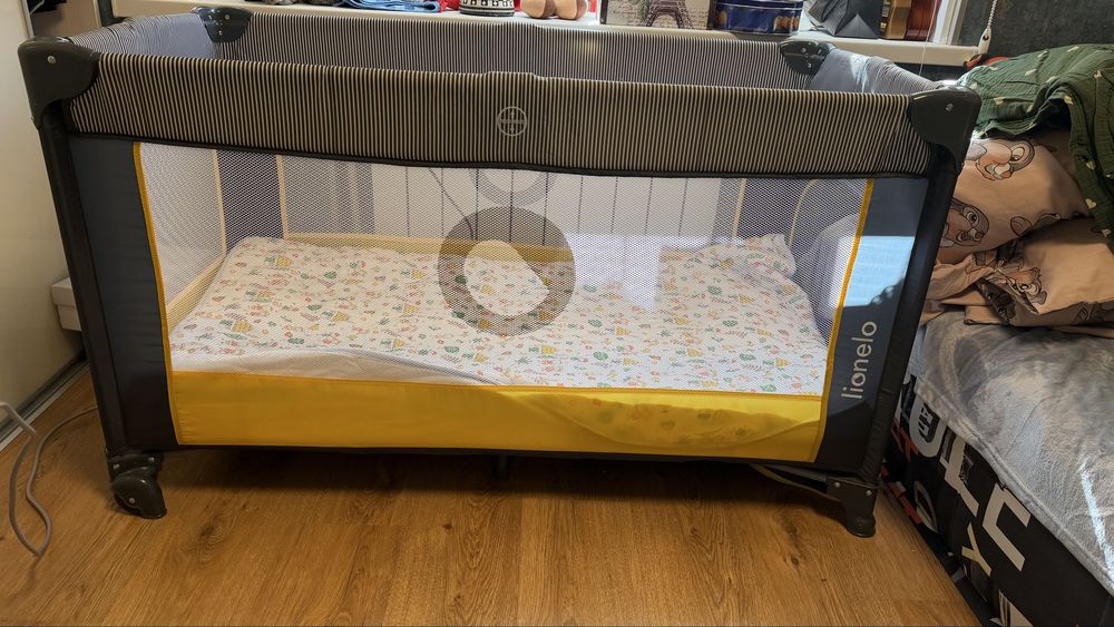 Дитячий манеж lionelo