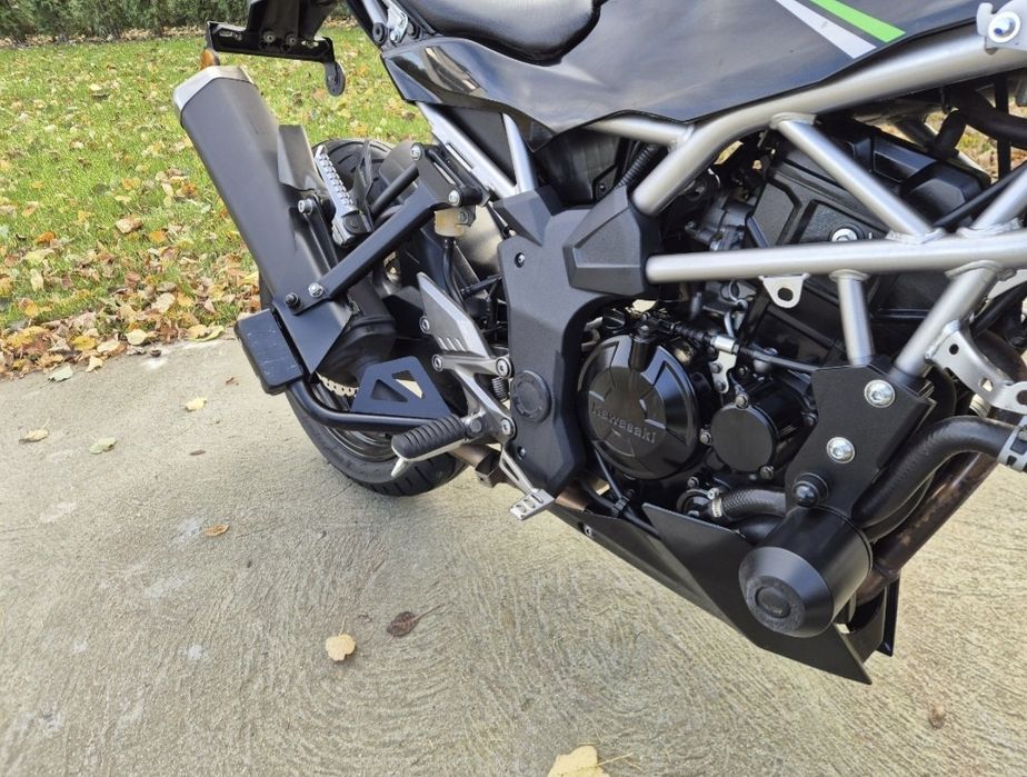 Kawasaki Z125 z 125 niski przebieg 9.300km 1wł 2022r. Ninja mt Dowóz