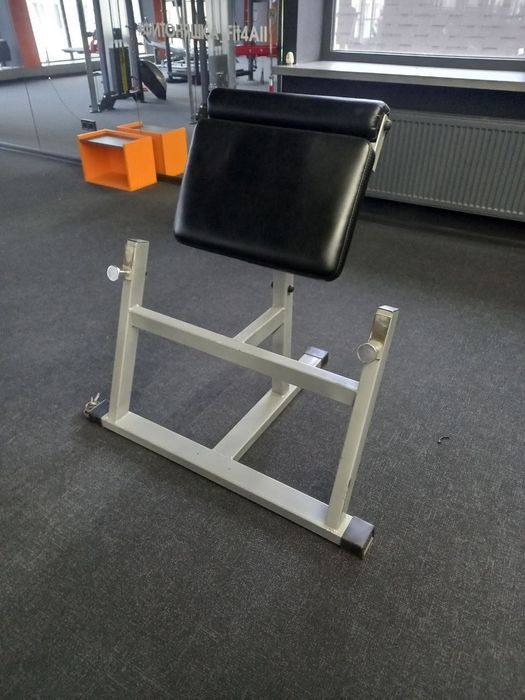 Тренажёр лавка Скотта