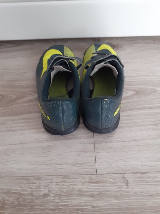 Buty nike rozm 31,5