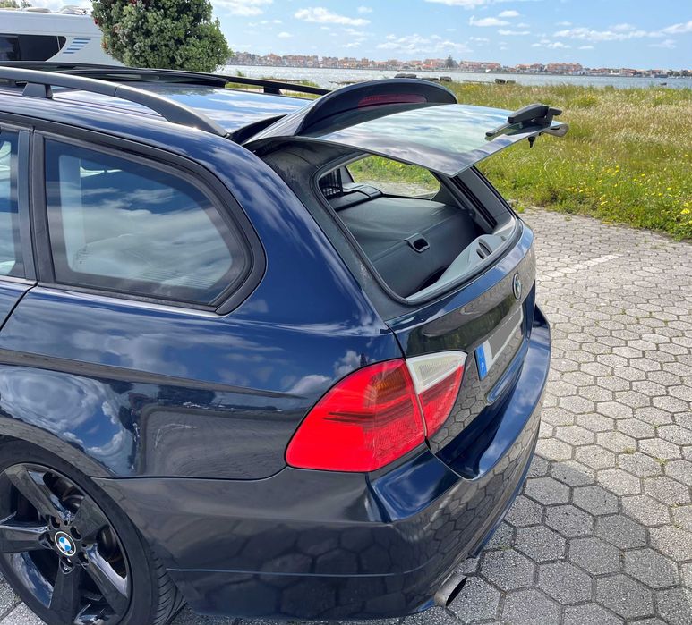 BMW 320i Touring (GPL) – Teto Panorâmico – Económica e Fiável