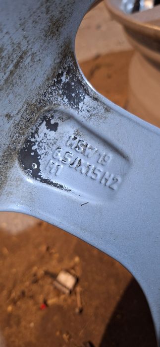 Felgi Aluminiowe 4x108 15 cali ET42 Ford