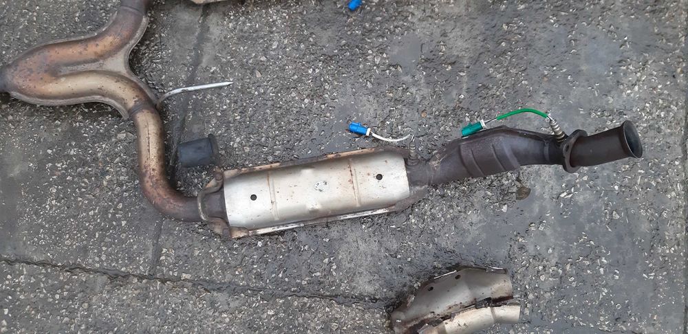 Katalizator FORD MUSTANG 93-04r 3.8 wydech