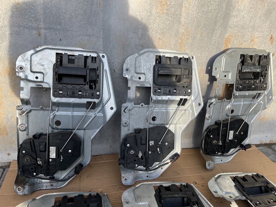 VW T5 Т5 Gp Електро замок задньої дверки розпашонки ЦЗ центральний