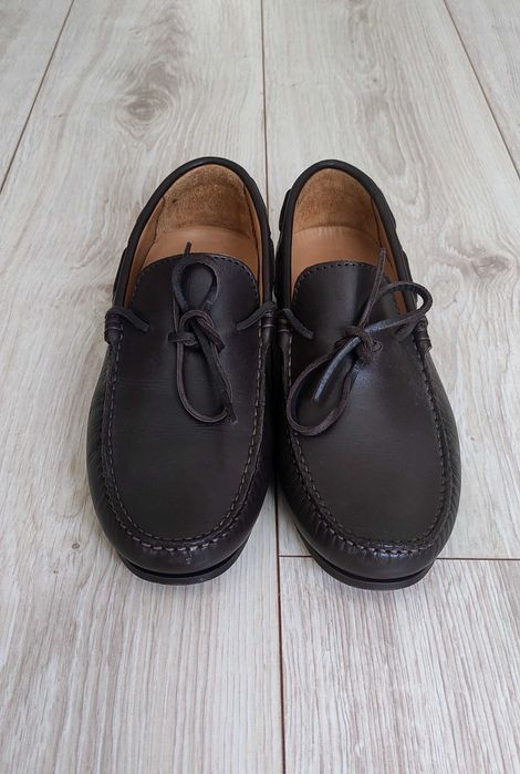 Mocassim em Pele Genuína – Novos | Sacoor Brothers