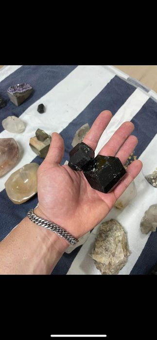 Conjunto de cristais minerais