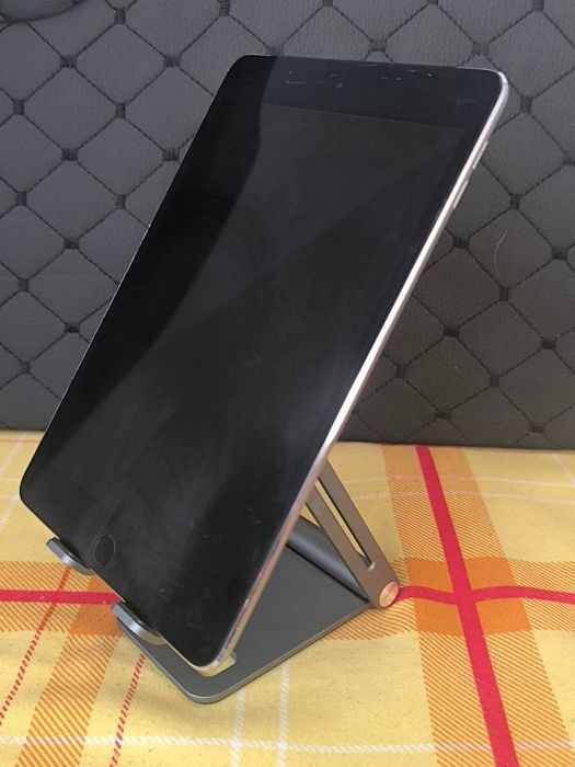 iPad mini 2 32/128  під розблокування під baypass