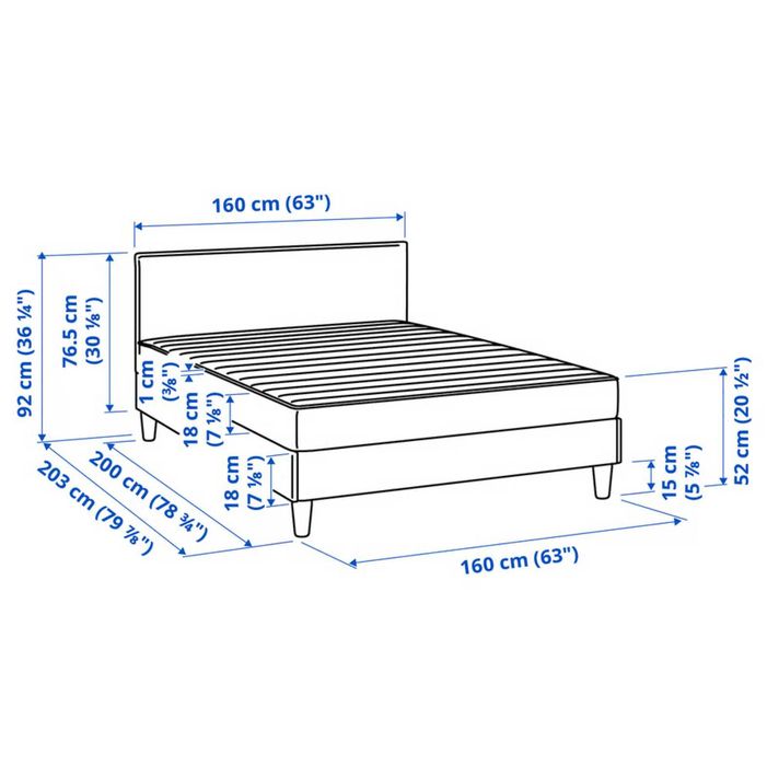 Cama de casal forrada a tecido (Ikea)