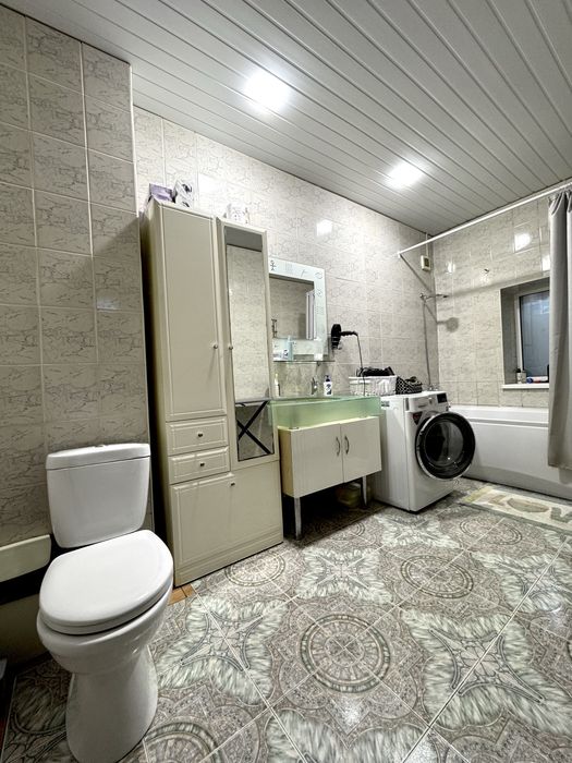 Будинок , центр м. Самар