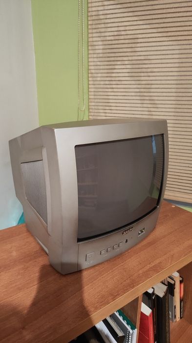 Televisão a cores Sanyo