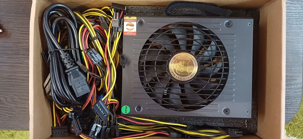 Блок живлення 1650w